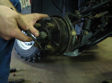 Making Adjustments Adjusting the Shoes