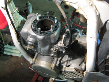 Removing the Cylinder